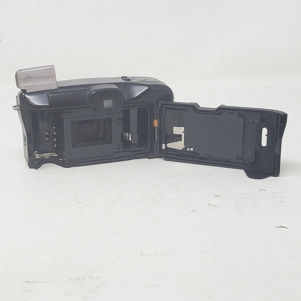 Canon Sure Shot Z135 Caption 35mm Point & Shoot Film Camera - Tested & Working - Picture 7 of 13
